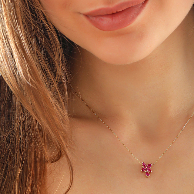 Markiz Kesim Yakut (Ruby) Taşlı Kolye