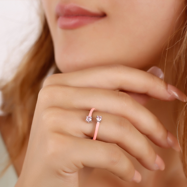 0,30 Karat Pembe Mineli Ametist Yüzük