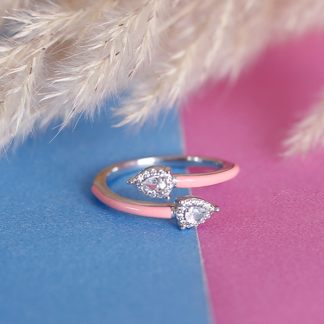 0,38 Karat Pembe Mineli Damla Pırlanta Yüzük