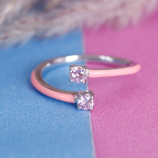 0,30 Karat Pembe Mineli Ametist Yüzük