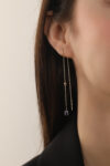 Sallantılı Oval Kesim Safir Küpe